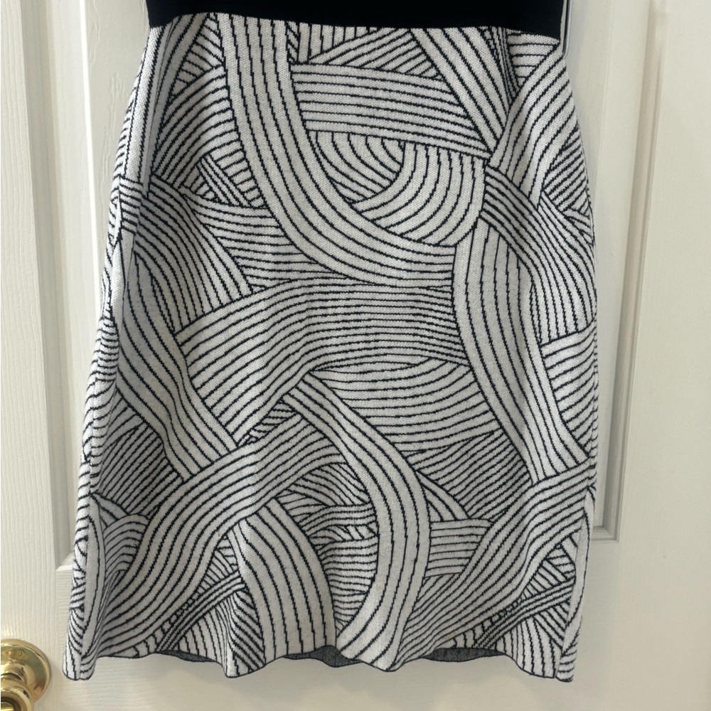 Maeve Anthropologie Black and White sweater Skirt